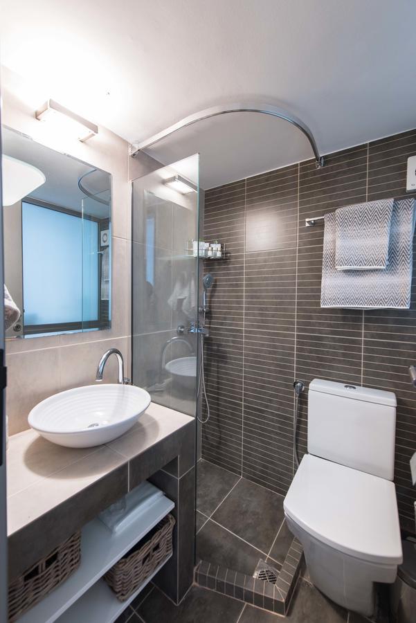 Fabulous Sea View Apartment Солун Екстериор снимка