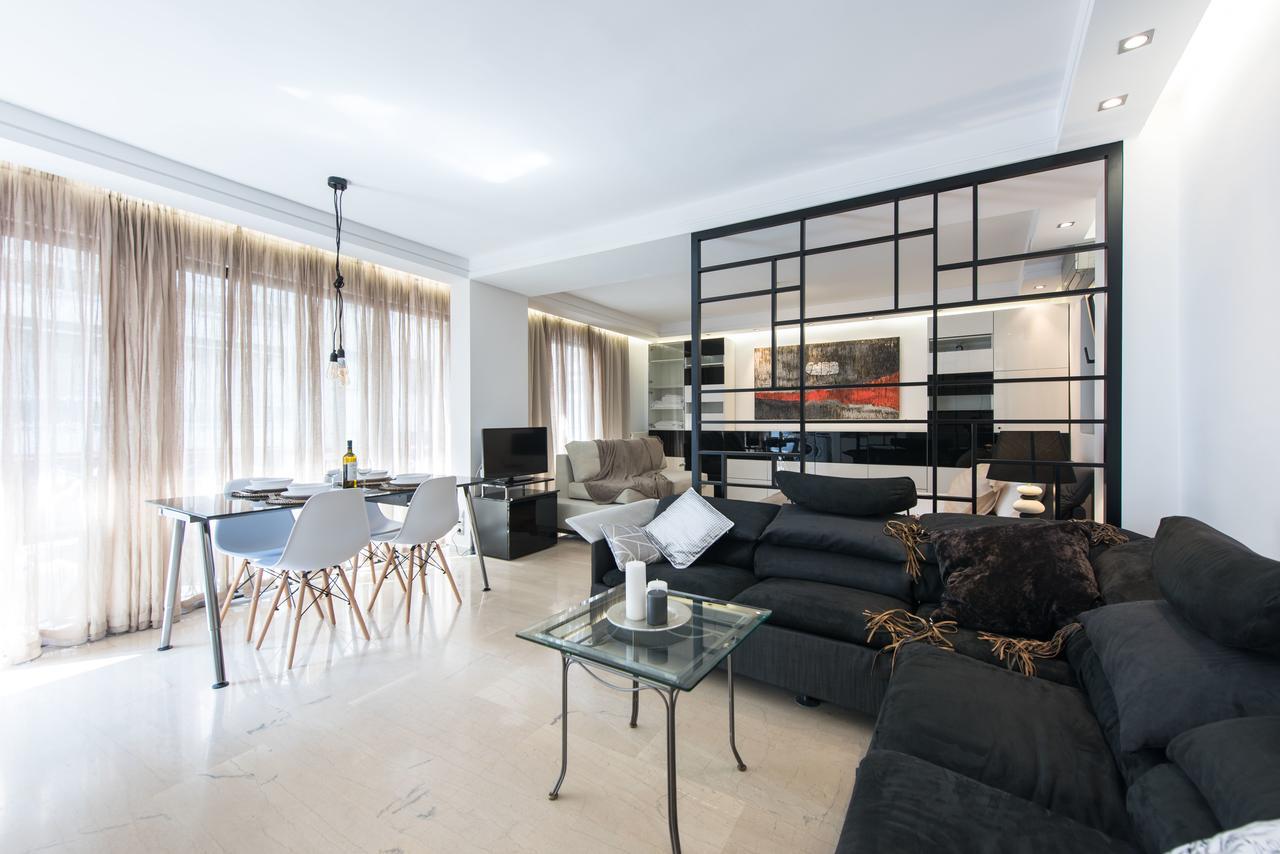 Fabulous Sea View Apartment Солун Екстериор снимка